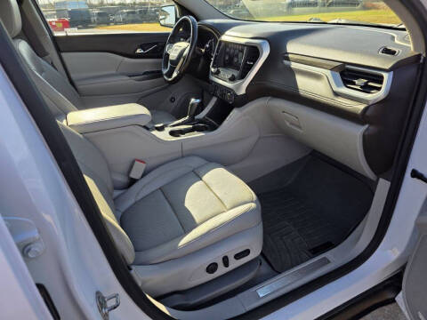 2017 GMC Acadia SLT-1