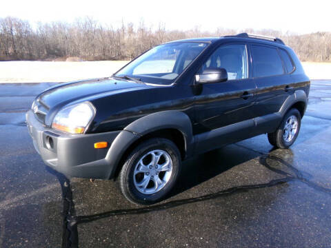 2009 Hyundai Tucson for sale at MIKES AUTO CENTER in Lexington OH