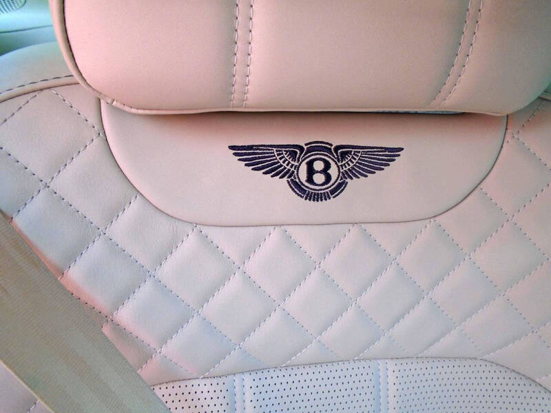 2019 Bentley Bentayga V8