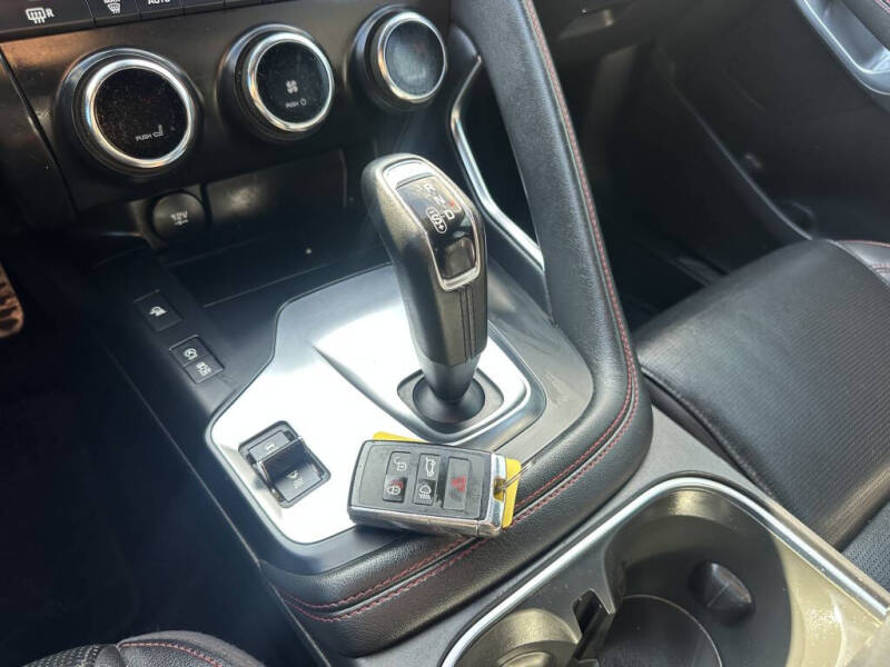 2020 Jaguar E-PACE P250 Checkered Flag Edition