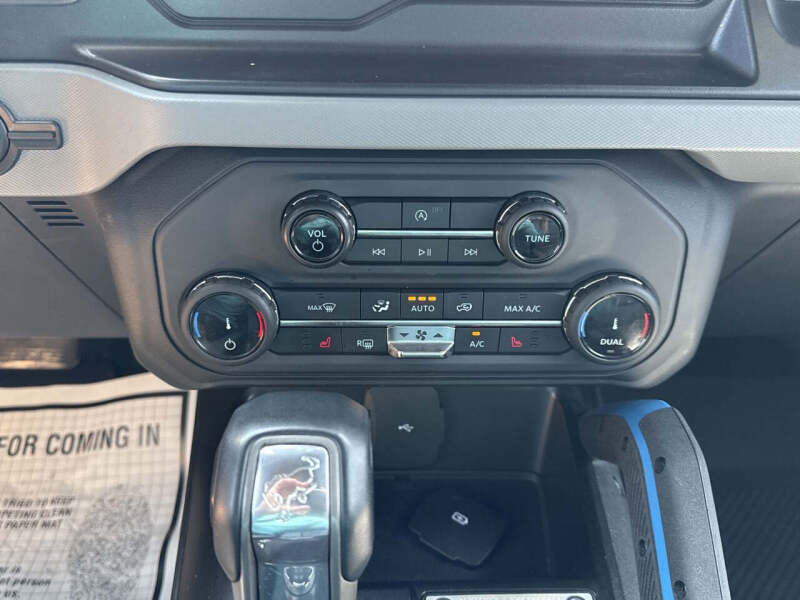 2022 Ford Bronco Base Advanced