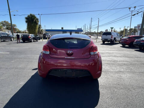 2016 Hyundai Veloster