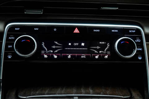 2023 Genesis GV80 2.5T