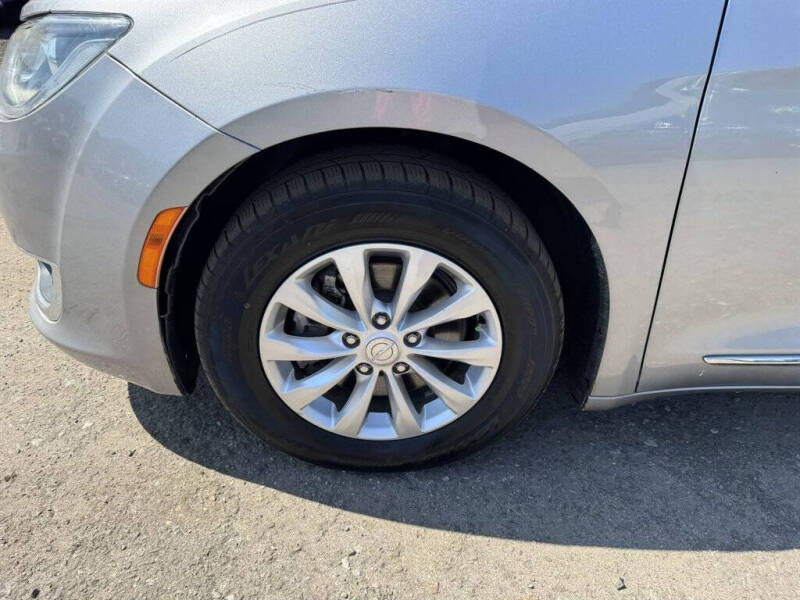 2019 Chrysler Pacifica Touring L