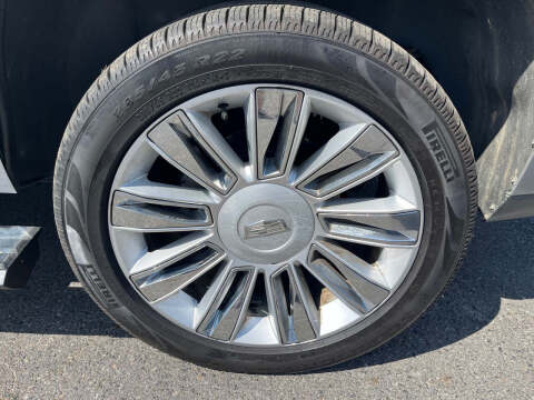 2017 Cadillac Escalade Platinum