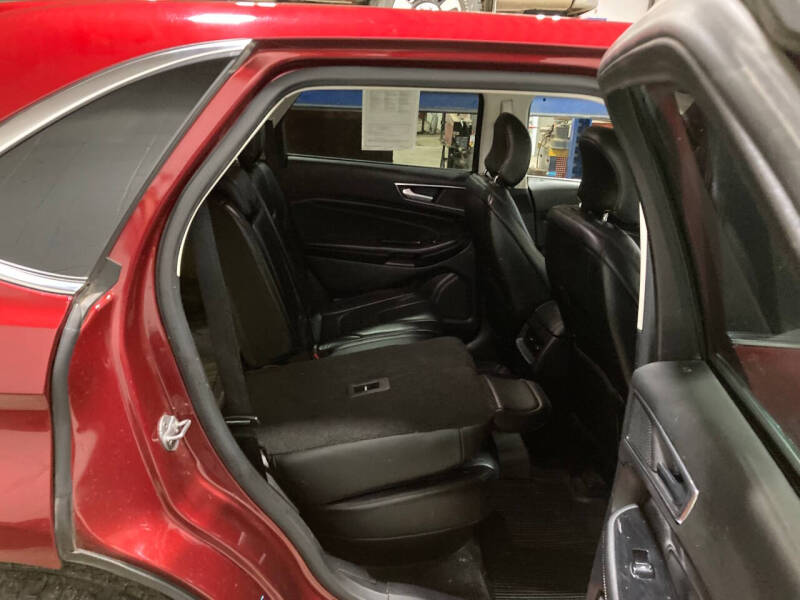 2016 Ford Edge Titanium