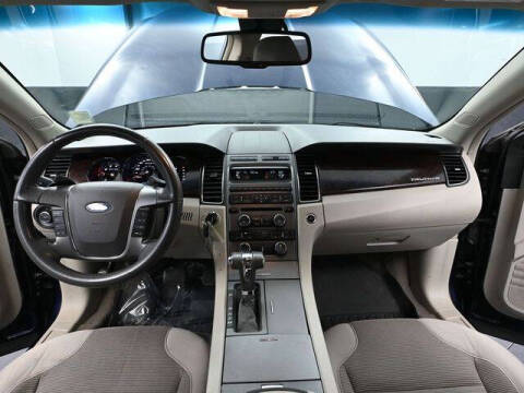 2011 Ford Taurus SEL