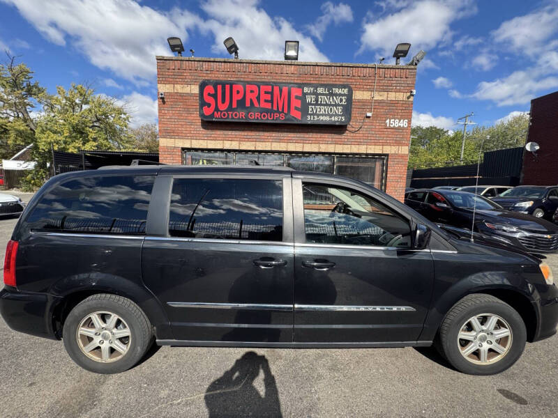 2011 Chrysler Town and Country Touring