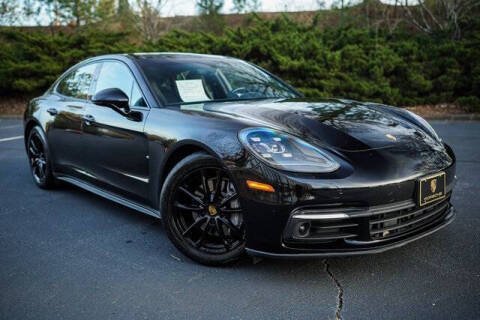 2018 Porsche Panamera 4