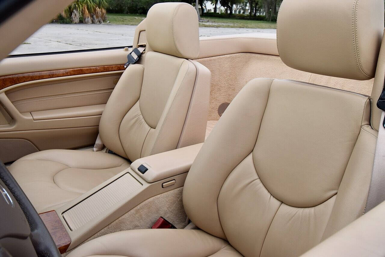 1999 Mercedes-Benz SL-Class 64