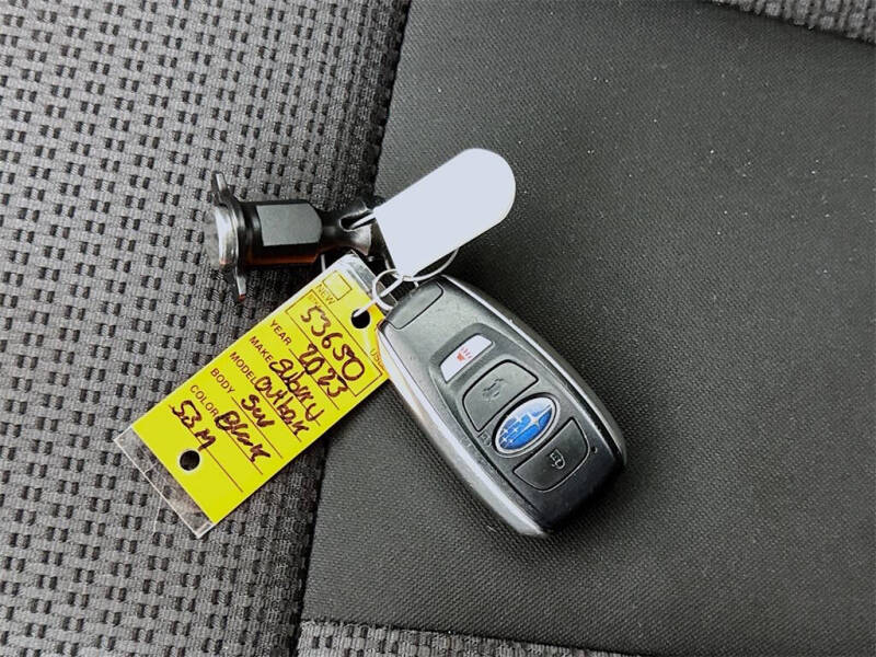 2023 Subaru Outback Premium