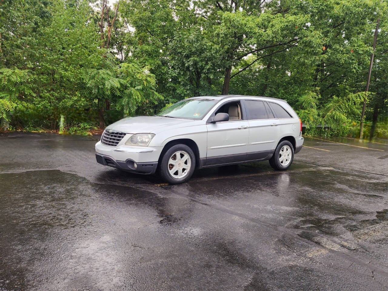 2006 Chrysler Pacifica for sale at Commonwealth Motors LLC in Moosic, PA