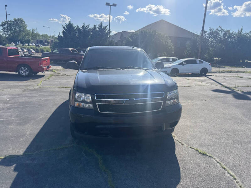 2011 Chevrolet Suburban LS