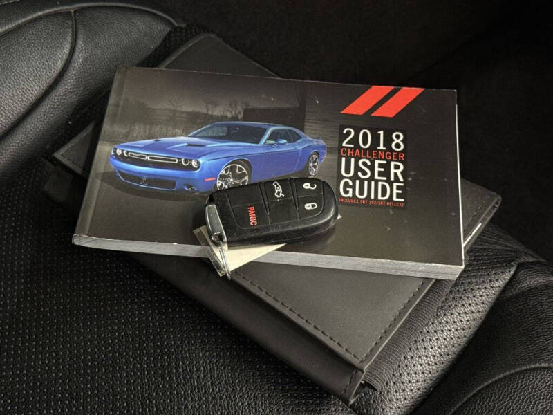 2018 Dodge Challenger SXT