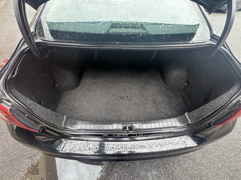 2017 Nissan Altima 2.5 SR