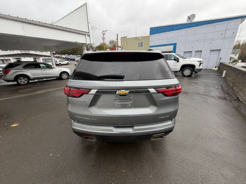2023 Chevrolet Traverse Premier