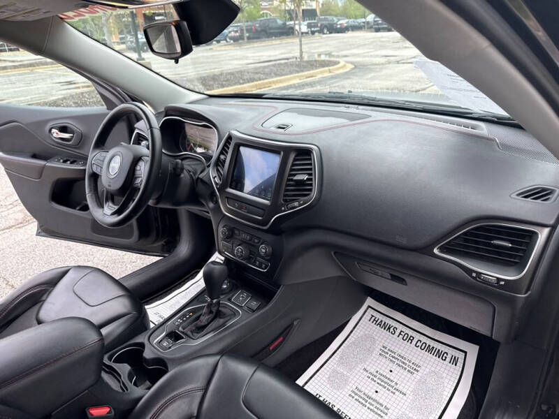 2019 Jeep Cherokee Trailhawk
