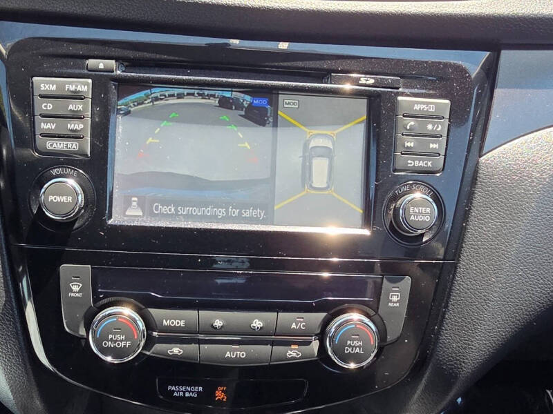 2015 Nissan Rogue SV