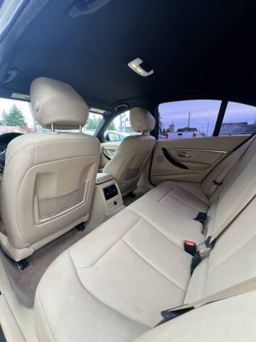 2016 BMW 3 Series 328i