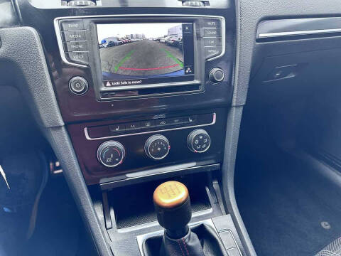 2016 Volkswagen Golf GTI