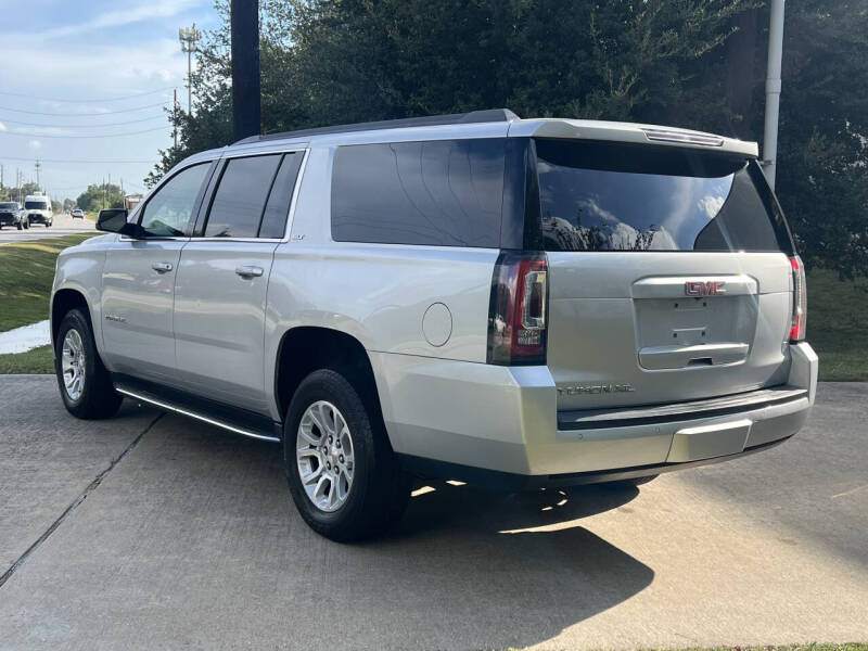2019 GMC Yukon XL SLT