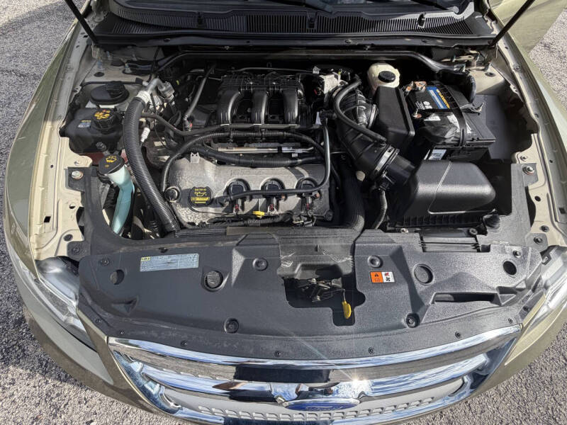 2012 Ford Taurus SEL