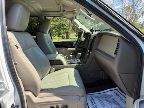 2017 Lincoln Navigator L Select