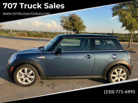 2010 MINI Cooper for sale at BRACKEN MOTORS in San Antonio TX