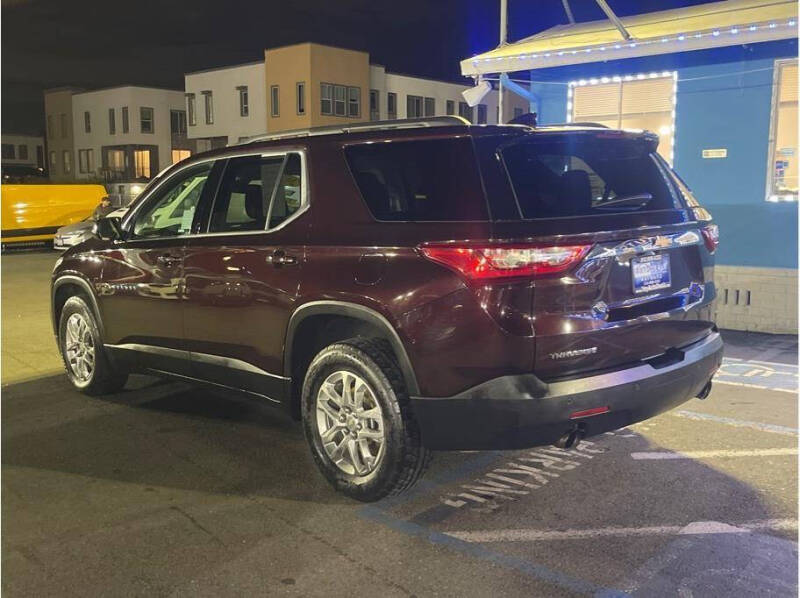 2020 Chevrolet Traverse LT Cloth