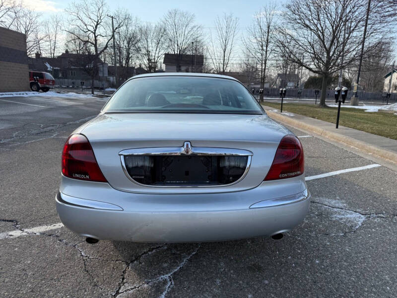 2000 Lincoln Continental