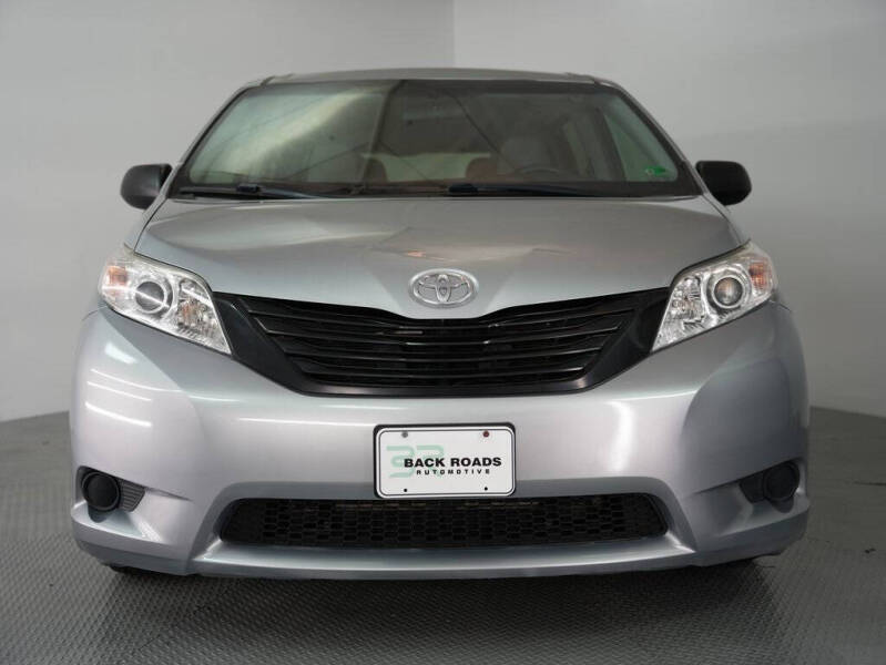 2015 Toyota Sienna L 7-Passenger