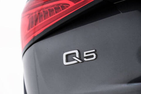 2016 Audi Q5 2.0T quattro Premium Plus