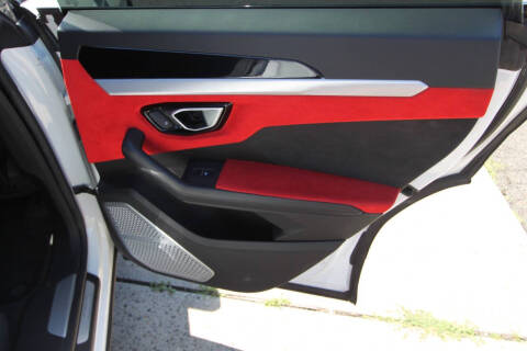 2019 Lamborghini Urus