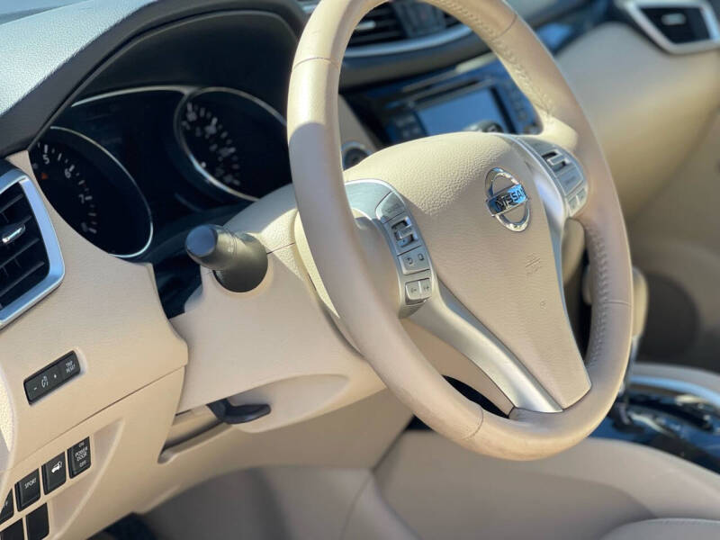 2014 Nissan Rogue SL