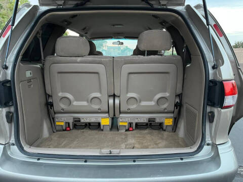 2002 Toyota Sienna XLE