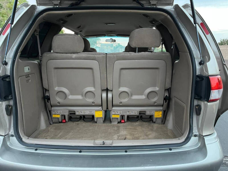 2002 Toyota Sienna XLE