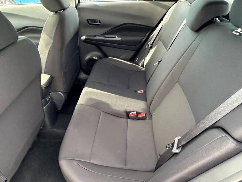 2025 Nissan Kicks Play S