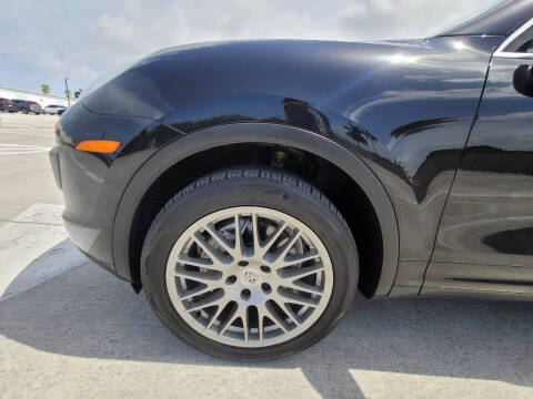 2016 Porsche Cayenne S