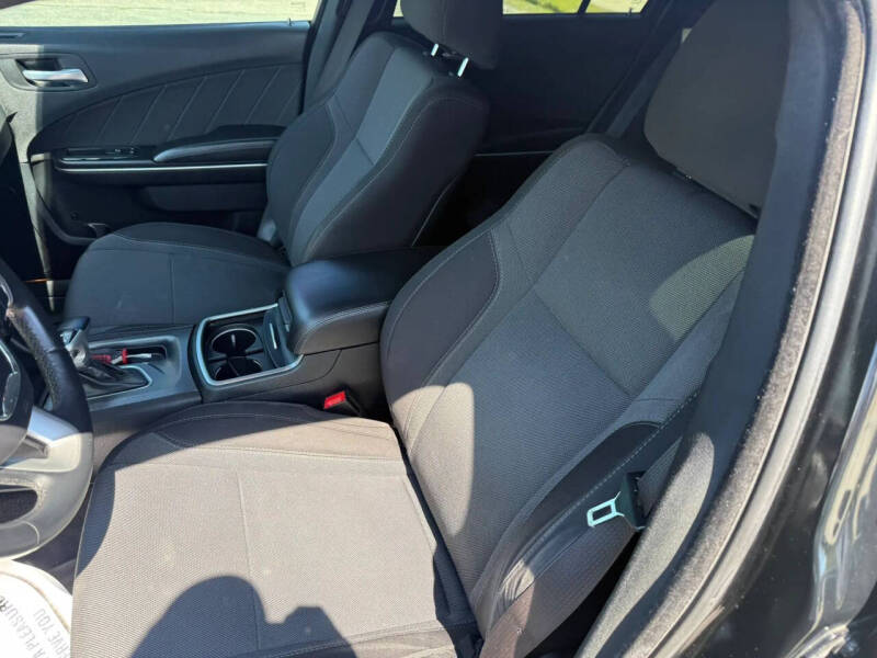 2015 Dodge Charger SXT