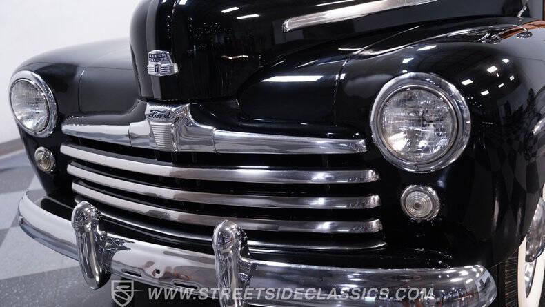 1947 Ford Super Deluxe