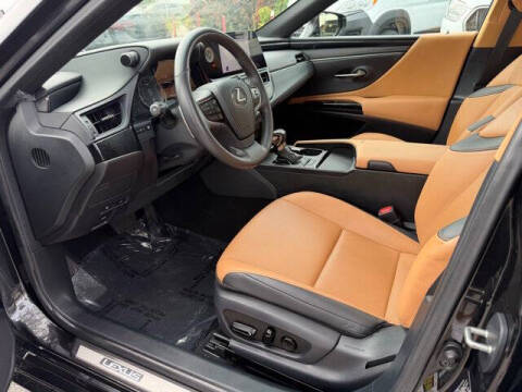 2023 Lexus ES 350