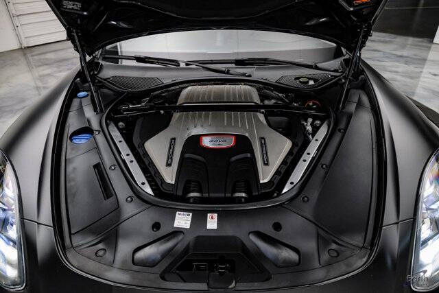 2018 Porsche Panamera Turbo Sport Turismo