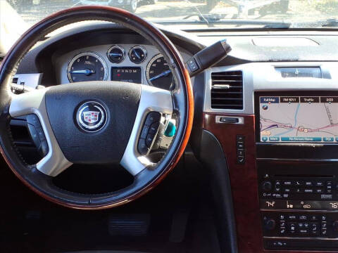2011 Cadillac Escalade