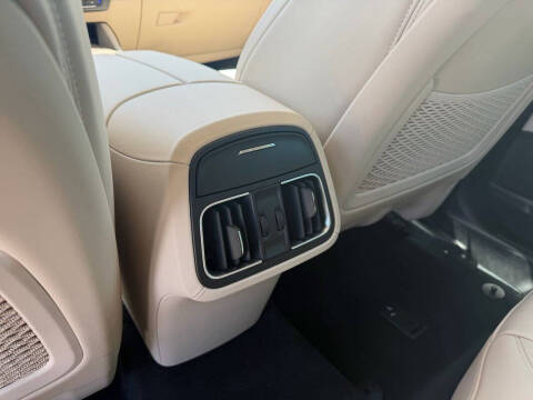 2021 Maserati Levante