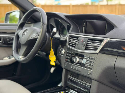 2011 Mercedes-Benz E-Class