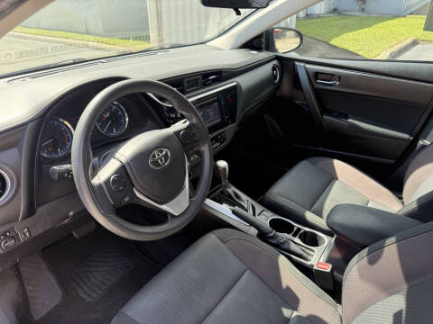 2018 Toyota Corolla LE