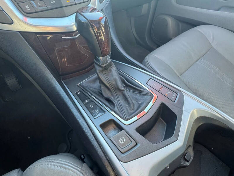 2011 Cadillac SRX Luxury Collection