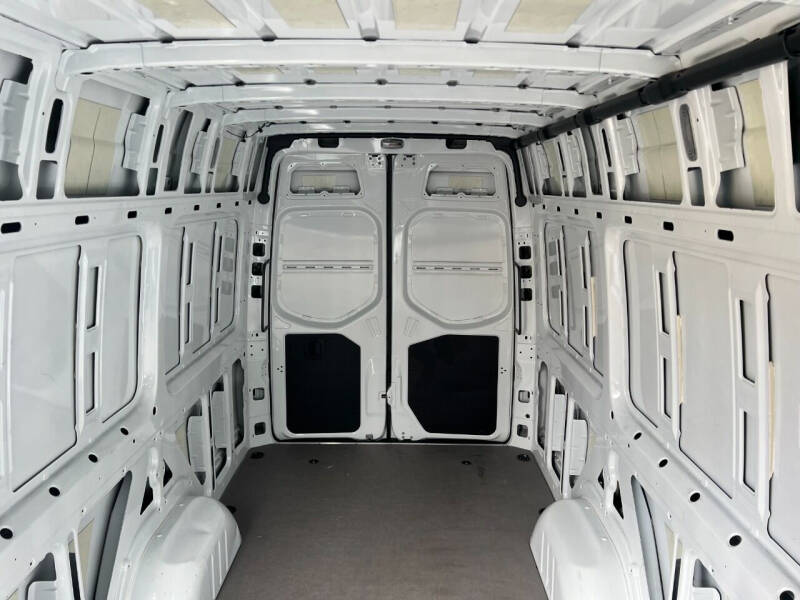 2022 Mercedes-Benz Sprinter 2500