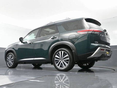 2022 Nissan Pathfinder Platinum