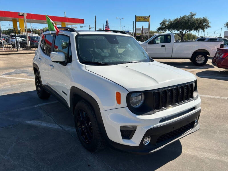 2020 Jeep Renegade Altitude photo 9